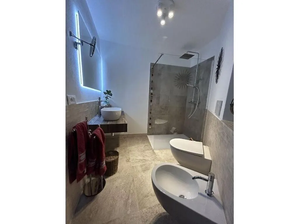 Casa Zuino Comfortable Holiday Residence Gargnano Holiday home