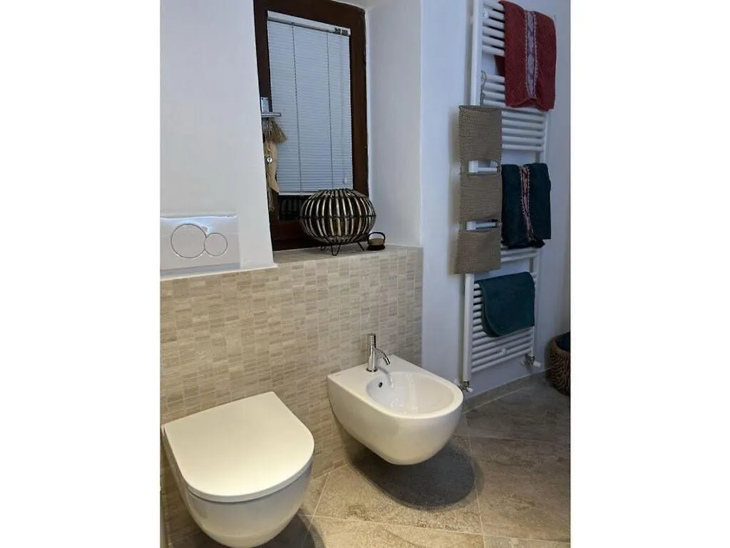 Casa Zuino Comfortable Holiday Residence Gargnano Italy